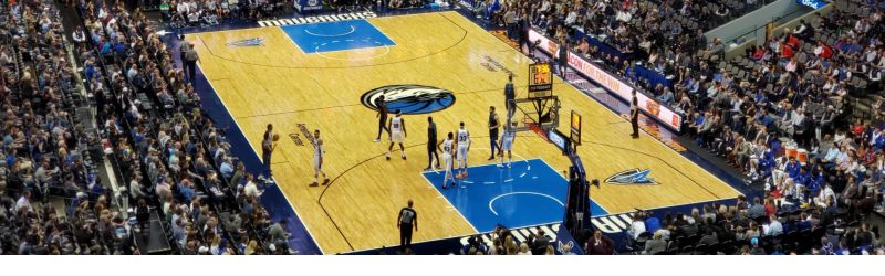 Image with missing alt attribute found on aviewfrommyseat.com