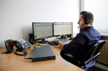 Image with missing alt attribute found on avonet.cz