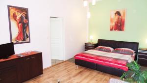 Image with missing alt attribute found on azylpromilence.com.cz