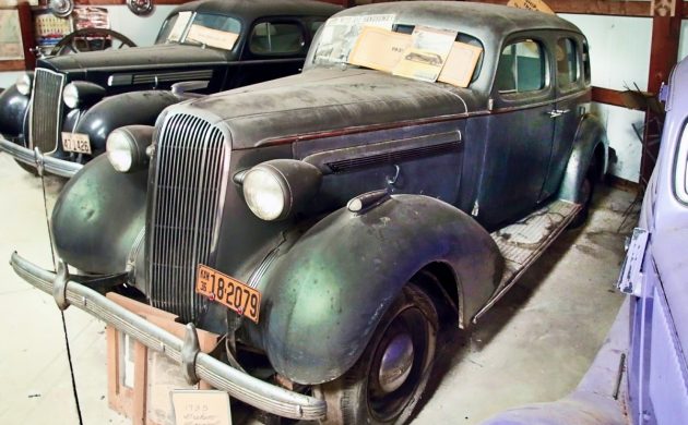 Image with missing alt attribute found on barnfinds.com