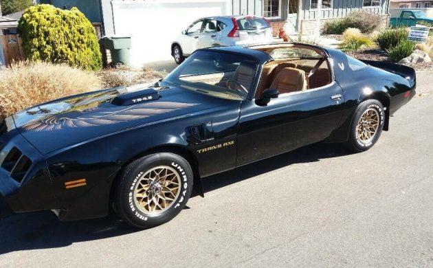 Image with missing alt attribute found on barnfinds.com