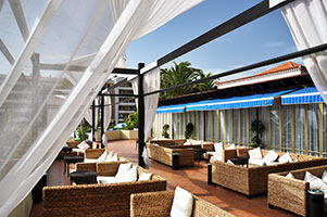 Hotel with online booking system