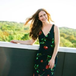 Image with missing alt attribute found on biddytarot.com