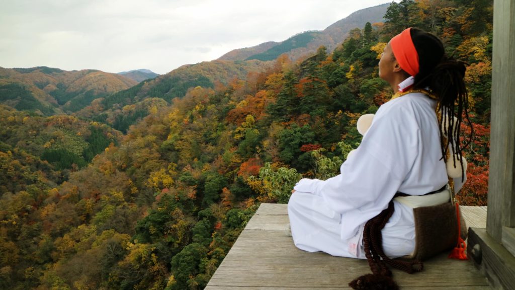 Hiking to Nageiredo, Japan&rsquo;s Most Dangerous National Treasure