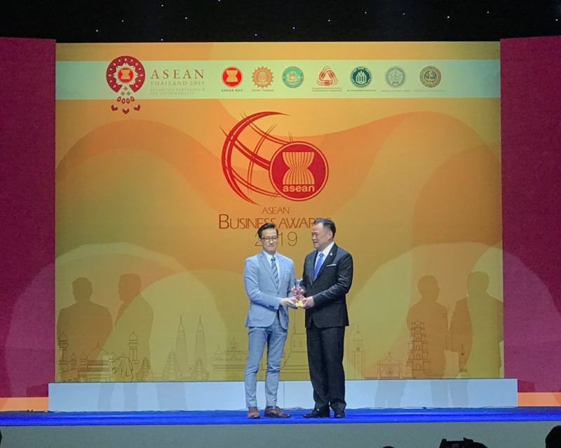 Image with missing alt attribute found on innity.com