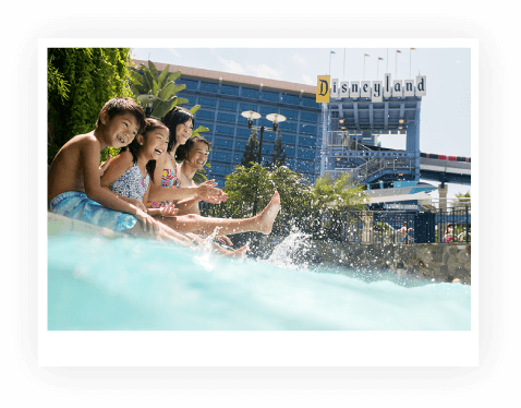 Image with missing alt attribute found on undercovertourist.com