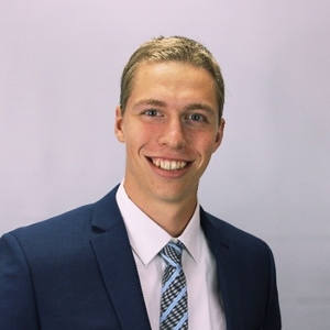 Image with missing alt attribute found on peoplegrove.com