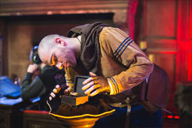 Image with missing alt attribute found on playgwent.com