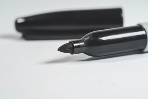 Image with missing alt attribute found on billionairequiz.com