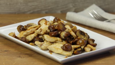 Straccetti di pollo ai funghi