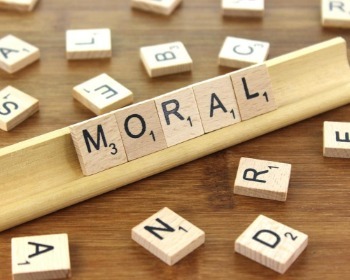 &Eacute;tica y moral