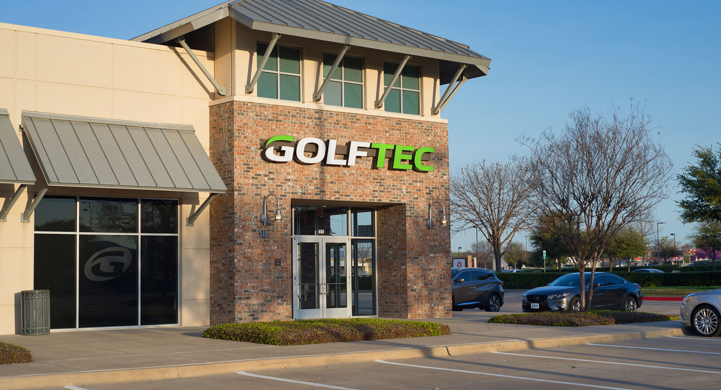 Image with missing alt attribute found on golftec.com