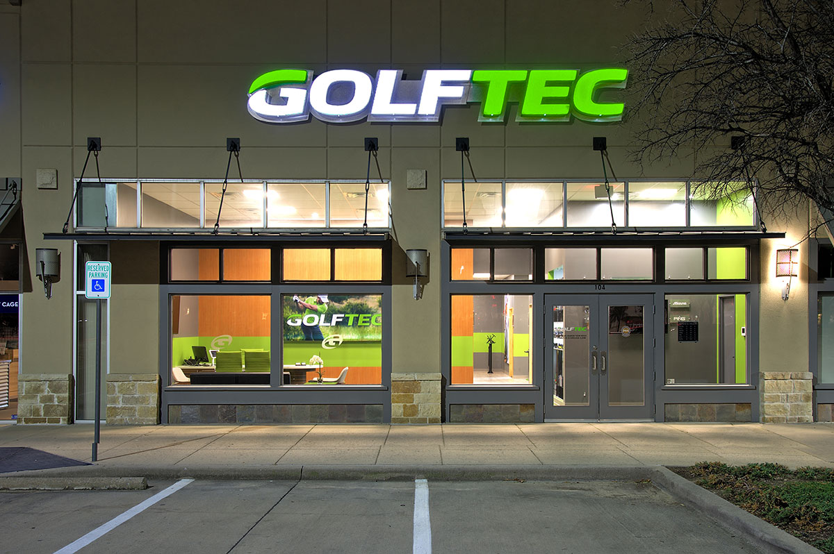 Image with missing alt attribute found on golftec.com