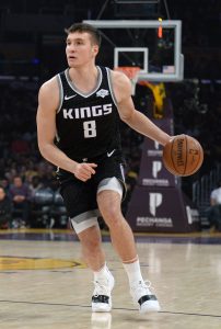 Image with missing alt attribute found on hoopsrumors.com