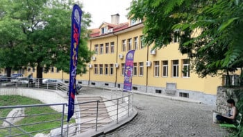 Image with missing alt attribute found on marica.bg