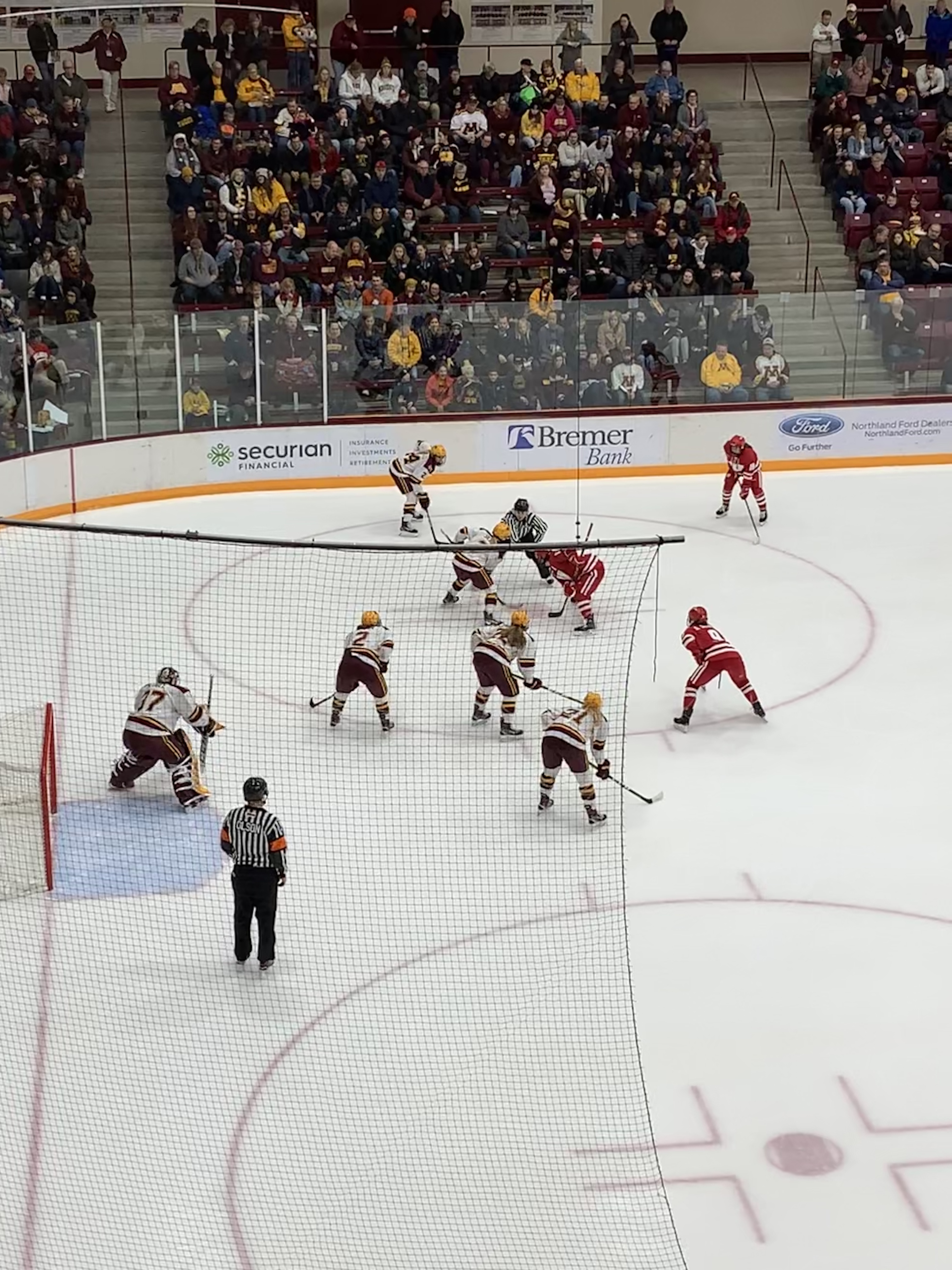 Image with missing alt attribute found on buckys5thquarter.com