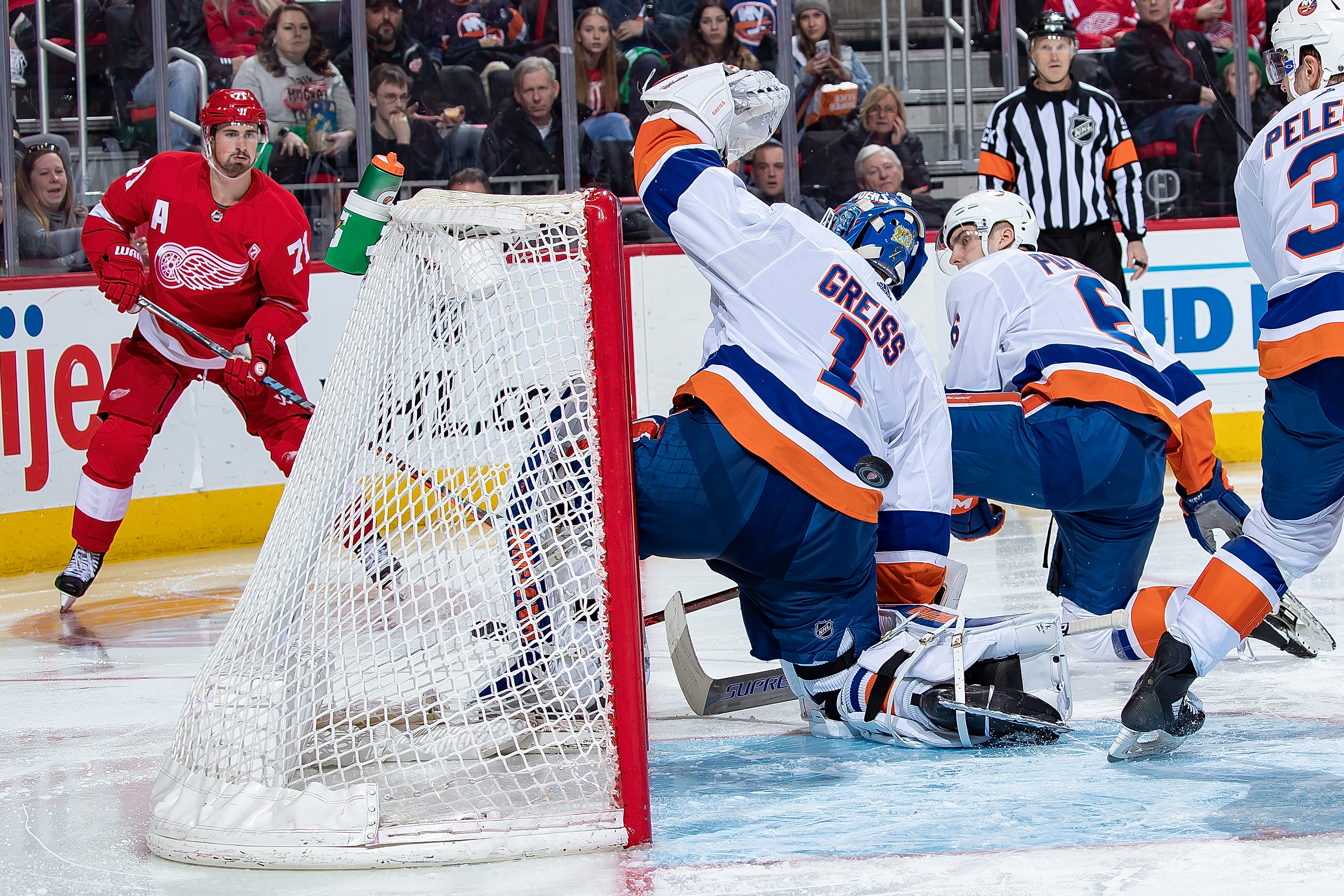 New York Islanders v Detroit Red Wings