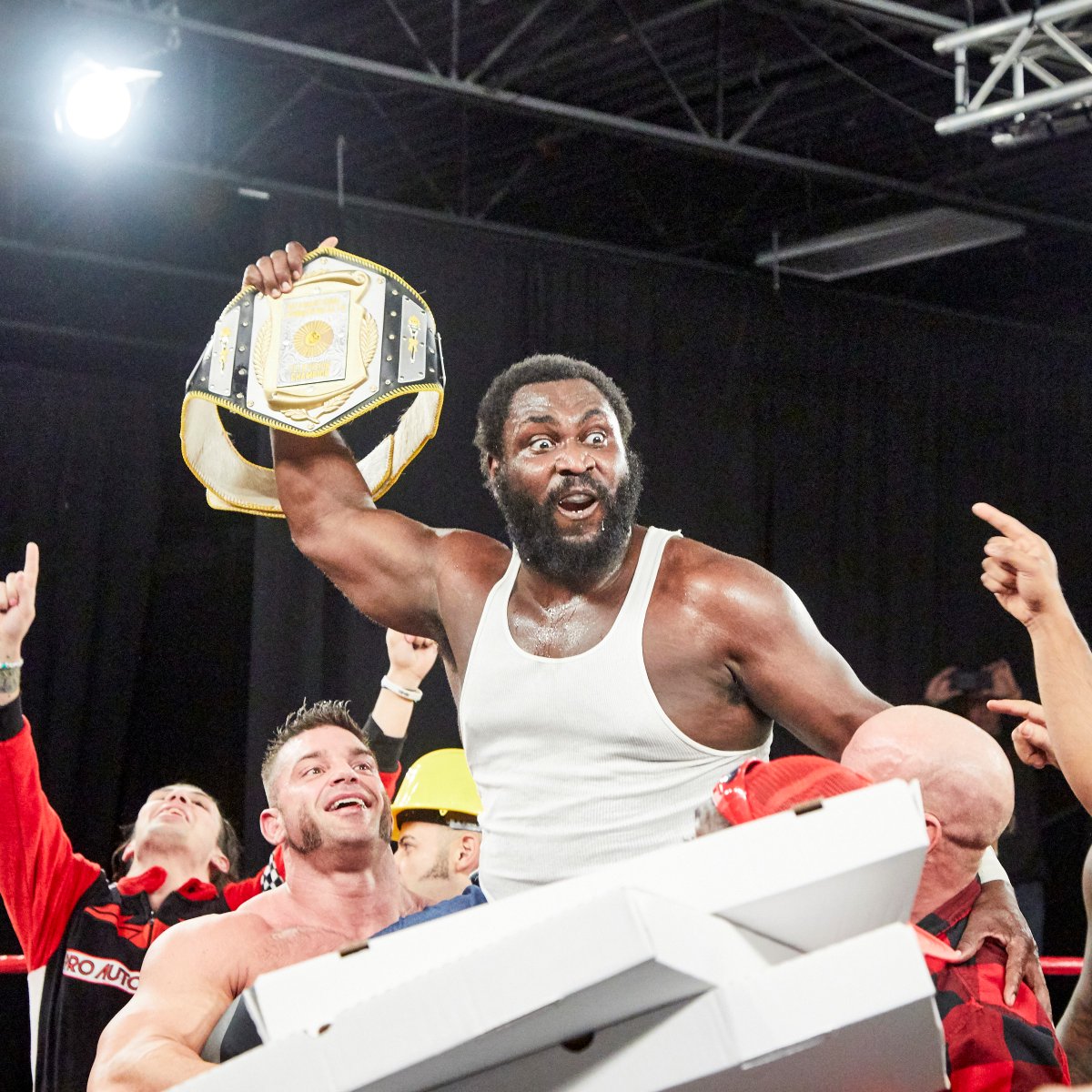 Image with missing alt attribute found on cagesideseats.com