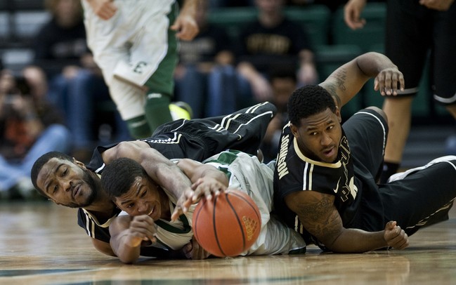 Image with missing alt attribute found on offtackleempire.com