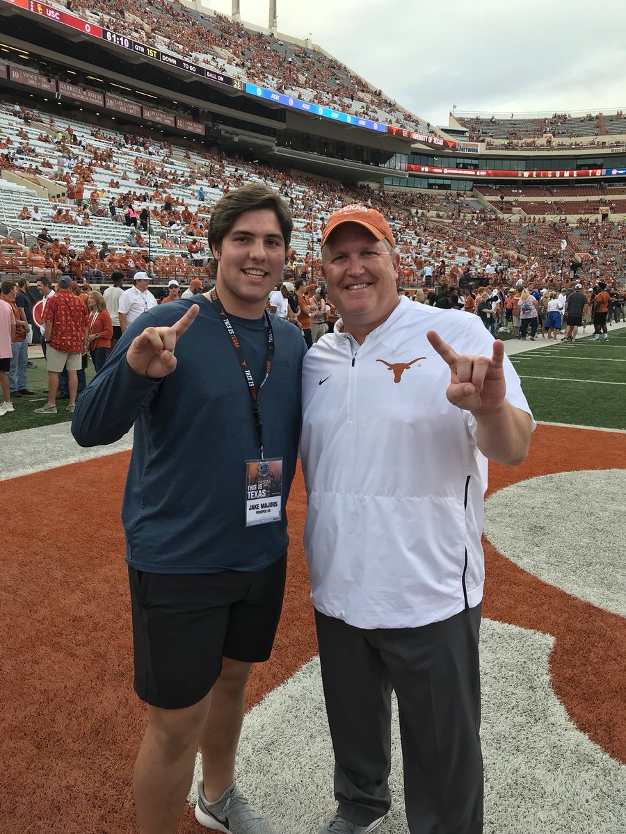 Image with missing alt attribute found on burntorangenation.com