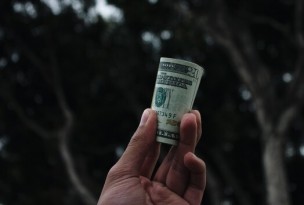 Image with missing alt attribute found on week.news