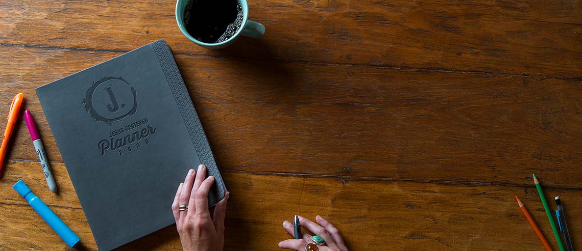 Image with missing alt attribute found on group.com