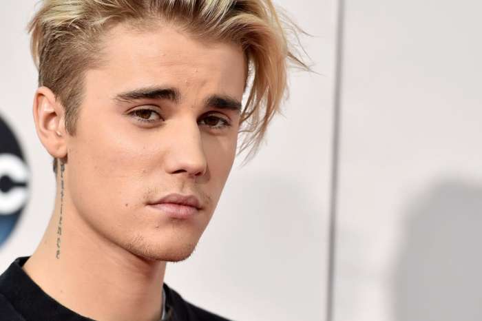 Image with missing alt attribute found on celebrityinsider.org