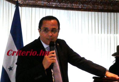 Multan nuevamente al presidente de periodistas por ocultar informaci&oacute;n