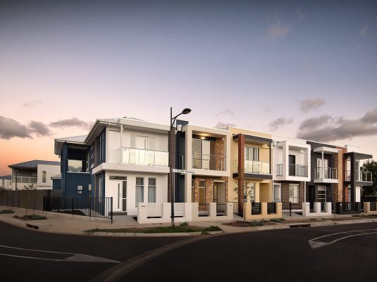 Image with missing alt attribute found on d.org.pk