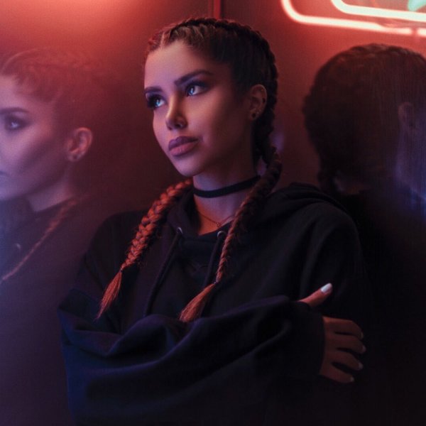 Image with missing alt attribute found on radiojavan.com