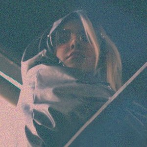 Image with missing alt attribute found on radiojavan.com