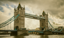 Image with missing alt attribute found on roomster.com