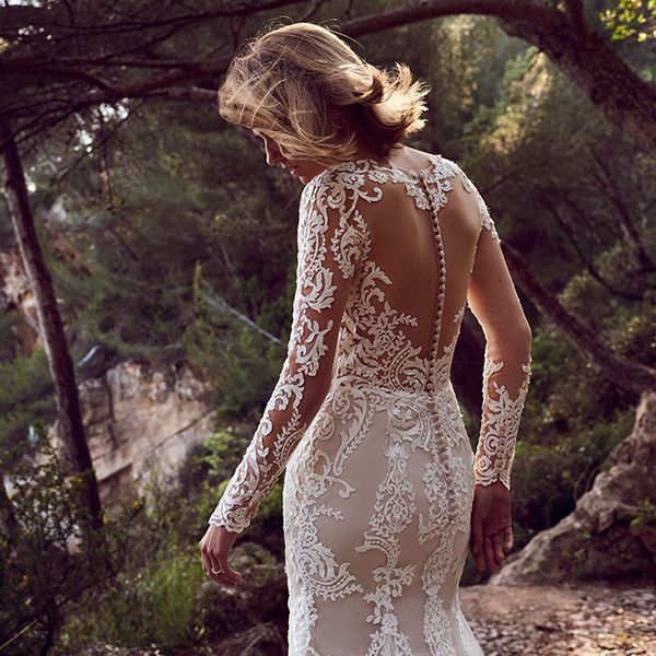 Justin_Alexander_Long_Sleeve_Vintage_Wedding_Dresses