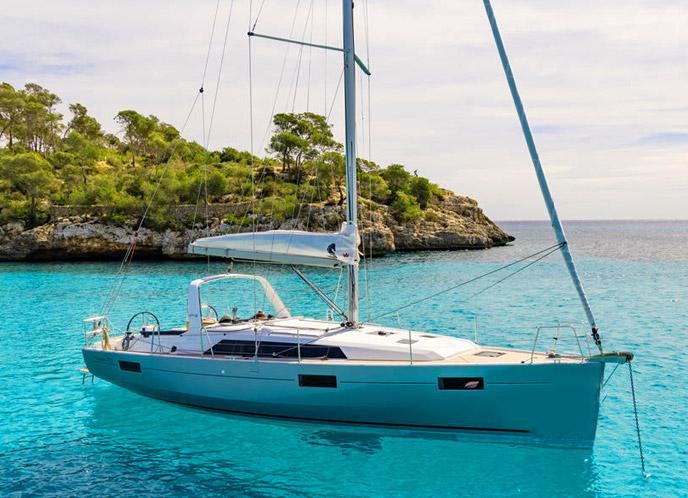 Image with missing alt attribute found on viravira.co