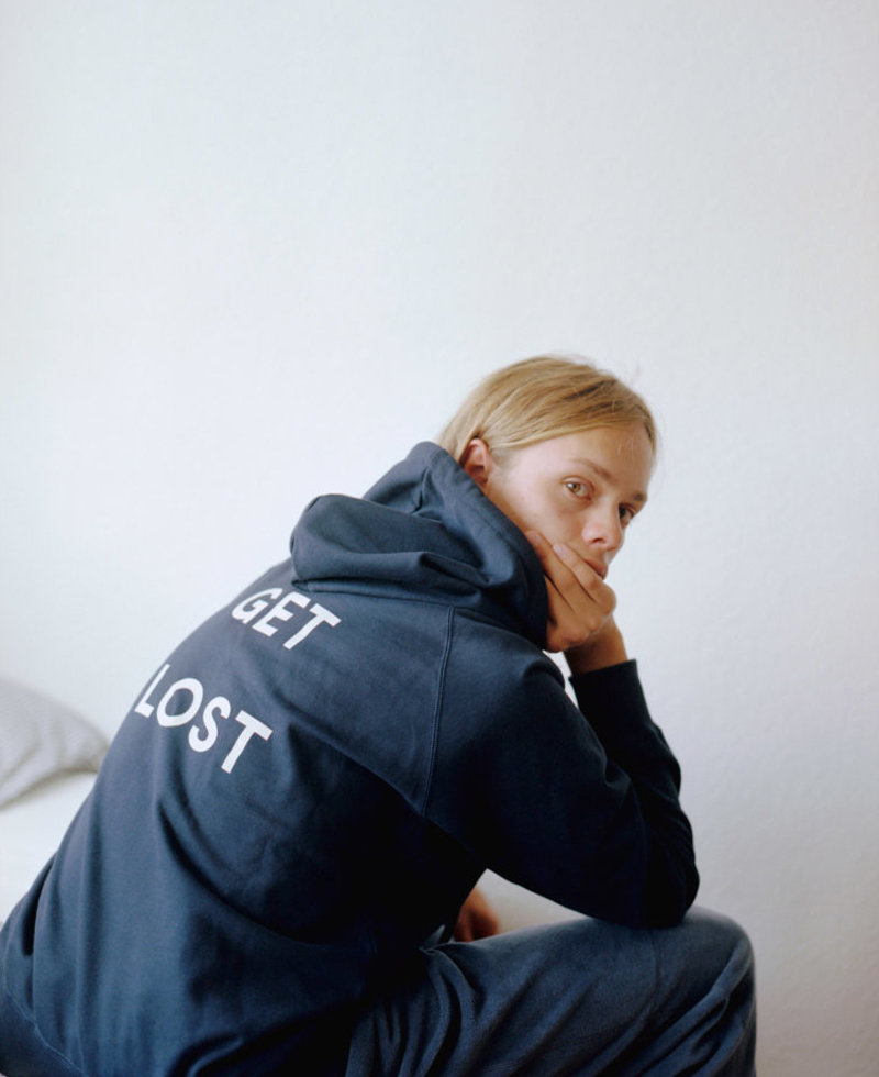 Image with missing alt attribute found on aplace.com