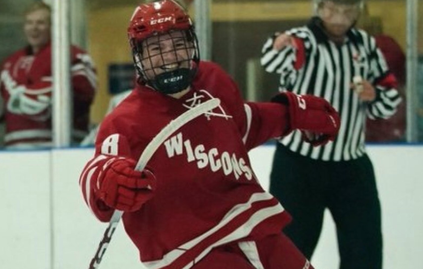 Image with missing alt attribute found on danslescoulisses.com