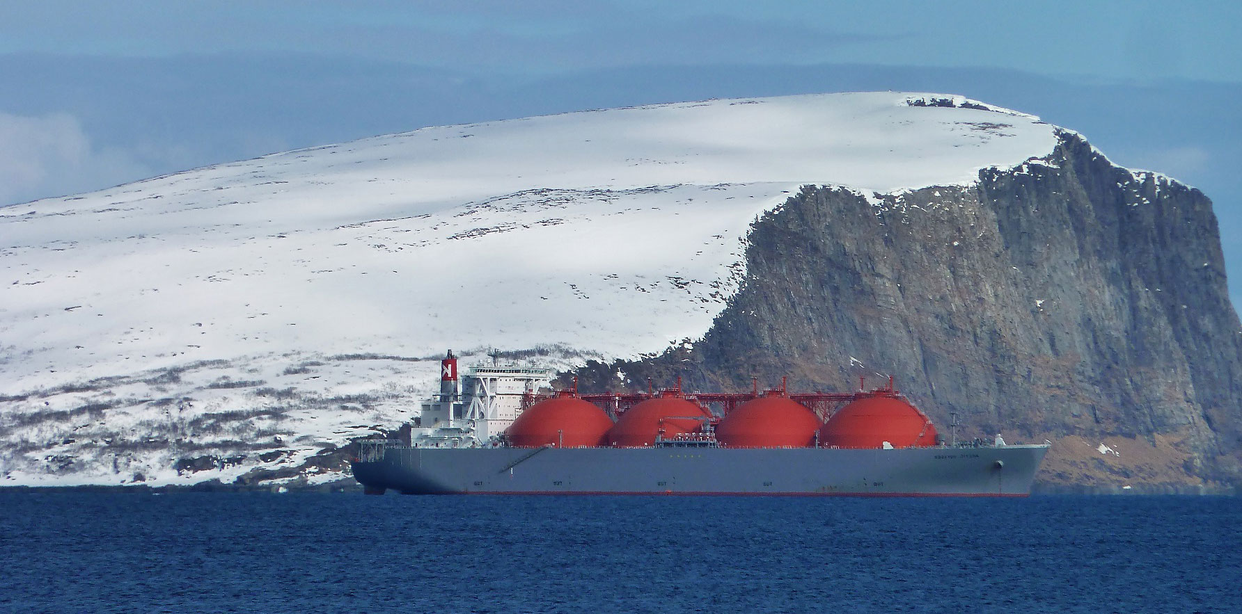 Image with missing alt attribute found on bnef.com