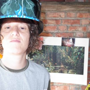 Image with missing alt attribute found on huckmag.com