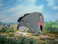 Wspaniałe jest to, że Kłapouchy, mimo iż miał depresję, wciąż był zapraszany na spotkania i wycieczki ze swoimi przyjaci&oacute;łmi Oni nigdy nie oczekiwali, że będzie udawał szczęśliwego, oni po prostu  go kochali, akceptowali i nie kazali  mu się zmieniać