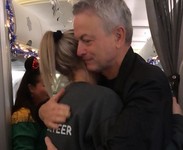 Gary Sinise to nie tylko wspaniały aktor, ale i człowiek. Znany chociażby z roli porucznika Dana w "Forreście Gumpie", co roku przygotowuje wyprawę dla dzieci żołnierzy poległych  podczas służby