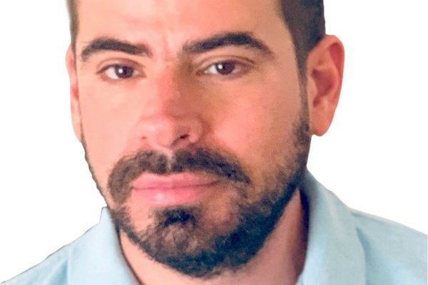 Image with missing alt attribute found on df.cl