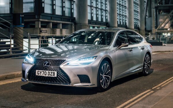 Lexus LS 5 поколения рестайлинг