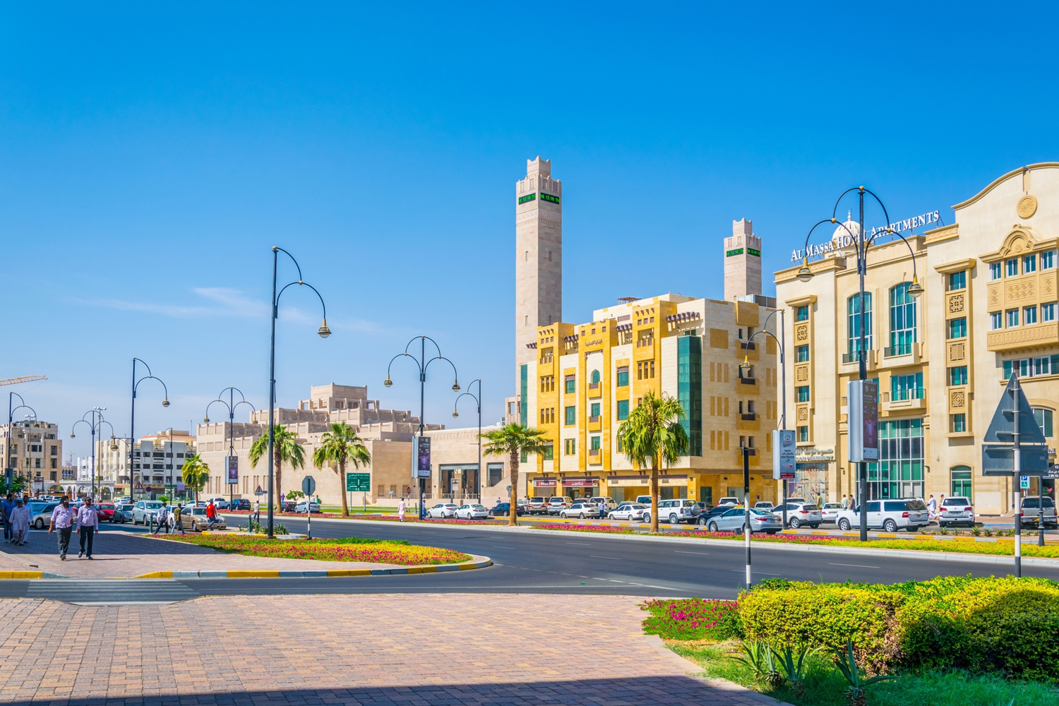 Image with missing alt attribute found on dreamhousez.com