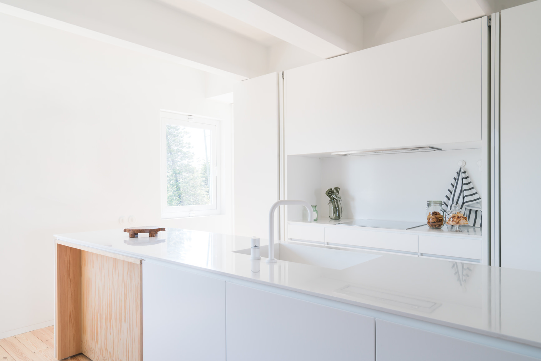 Image with missing alt attribute found on magisto.com