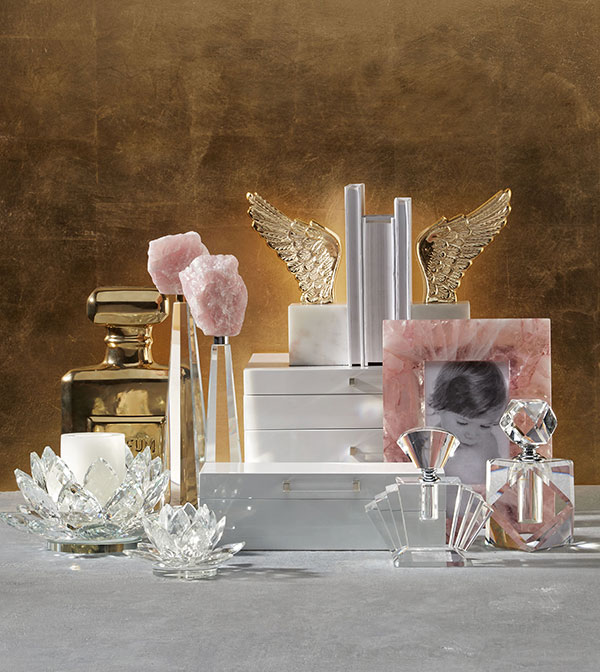 Image with missing alt attribute found on zgallerie.com