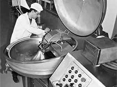 Image with missing alt attribute found on eqinfo.ru