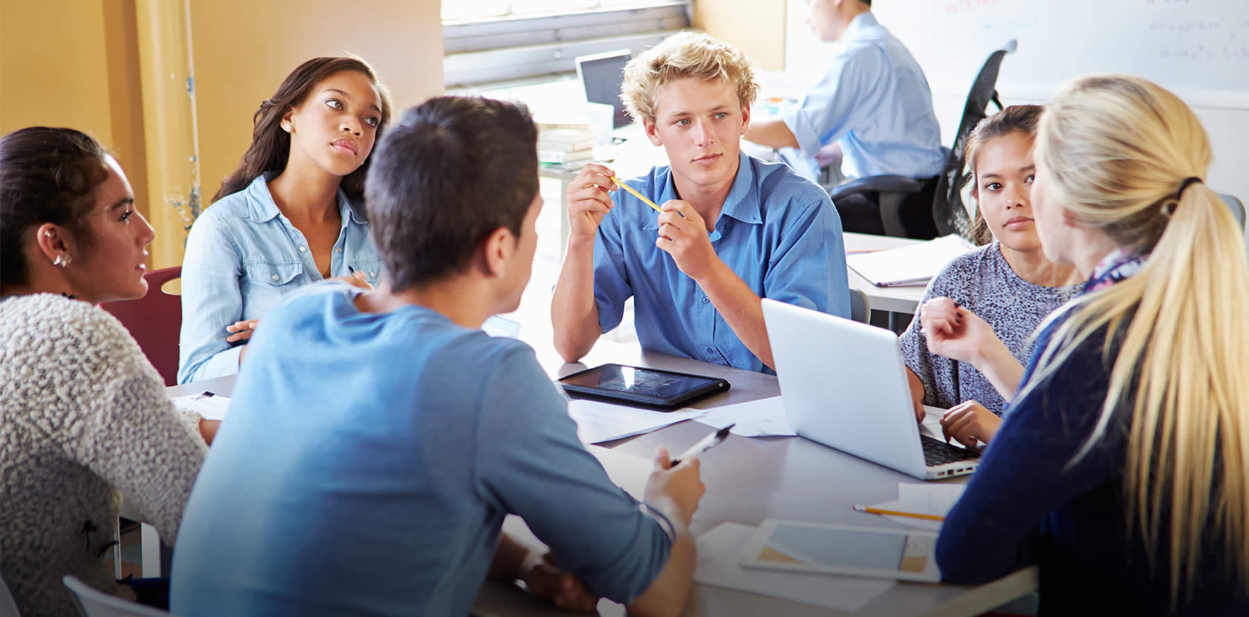 Image with missing alt attribute found on exploros.com