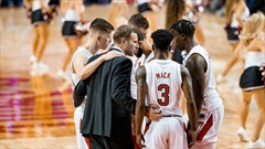 Image with missing alt attribute found on hailvarsity.com