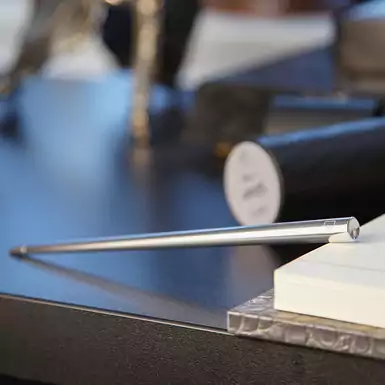 вічний олівець forever prima silver від pininfarina