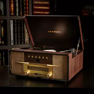 Image with missing alt attribute found on fama.ua